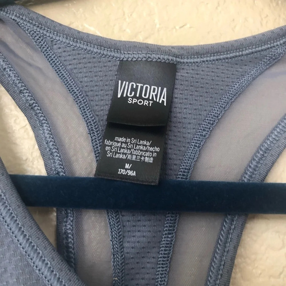 Victoria secret Sport Muscle Top Size Medium - Picture 2 of 3